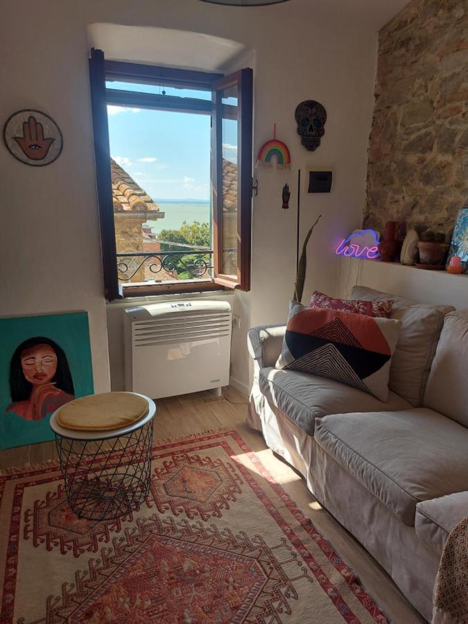 I Colori Del Lago Lejlighed Passignano sul Trasimeno Eksteriør billede